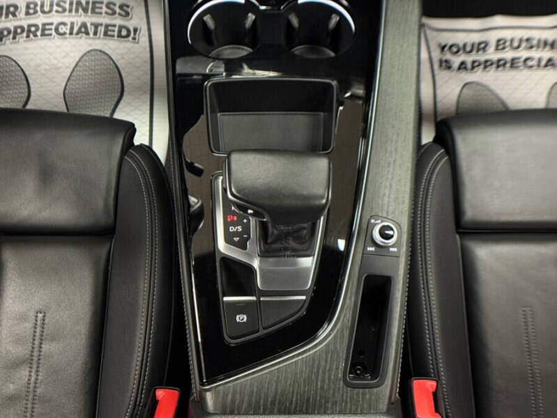 2024 Audi A4 quattro S line Prem Plus 45 TFSI