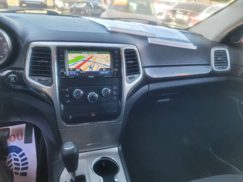 2012 Jeep Grand Cherokee Laredo