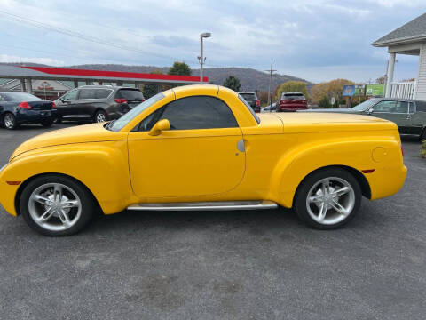 2004 Chevrolet SSR LS