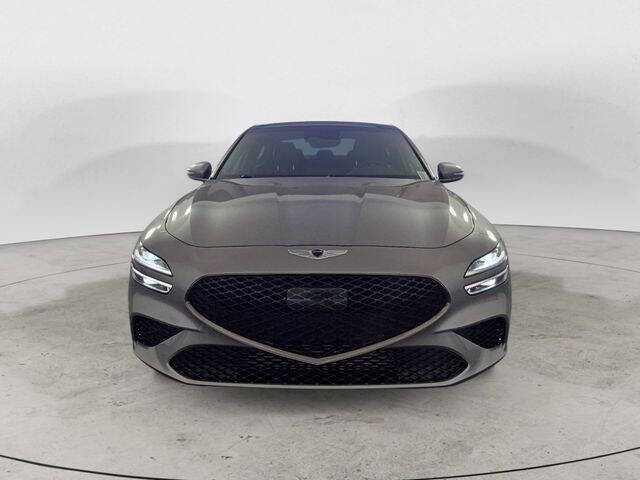 2022 Genesis G70