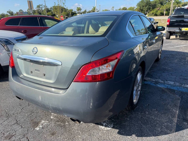 2009 Nissan Maxima
