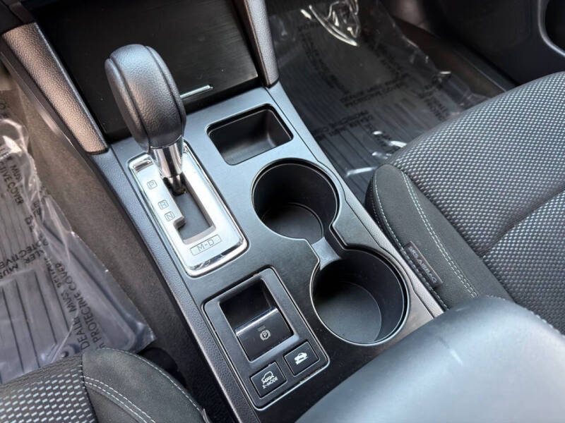 2019 Subaru Outback 2.5i