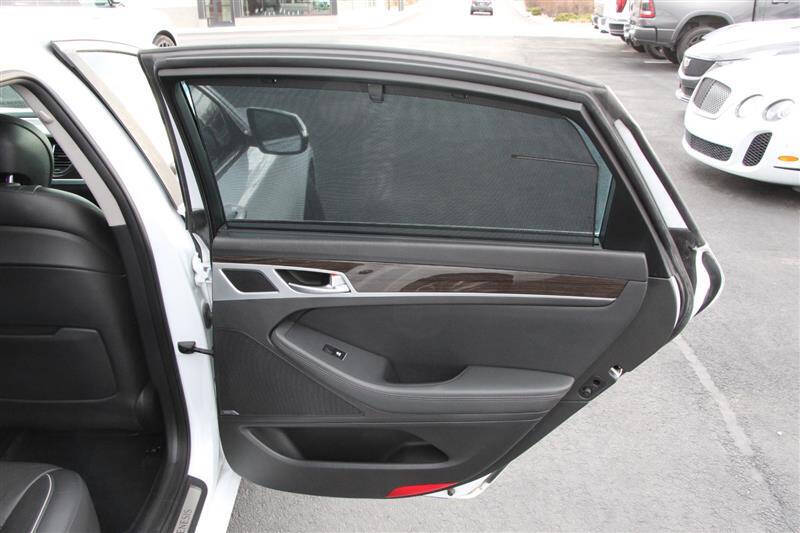 2015 Hyundai Genesis