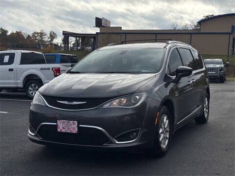 2020 Chrysler Pacifica for sale at Parks Motor Sales in Columbia TN