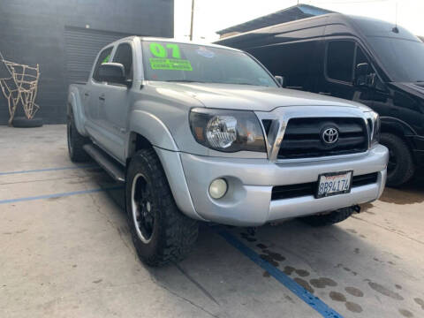2006 Toyota Tacoma PreRunner V6