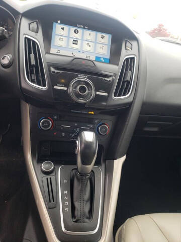 2016 Ford Focus Titanium