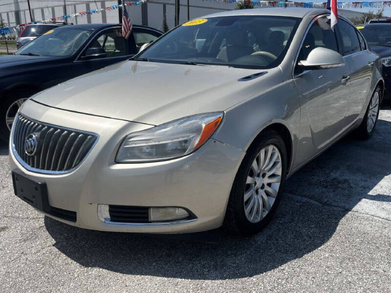 2013 Buick Regal Premium 1's photo