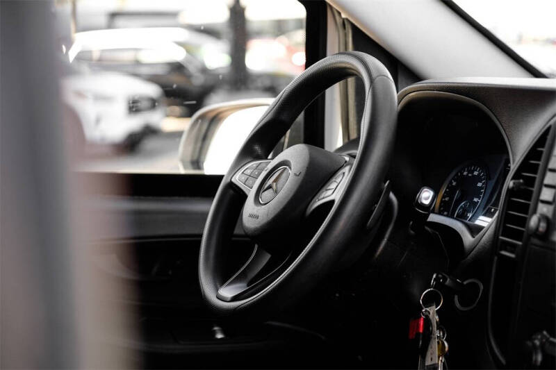 2023 Mercedes-Benz Metris Cargo