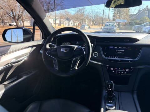2020 Cadillac XT5 Luxury
