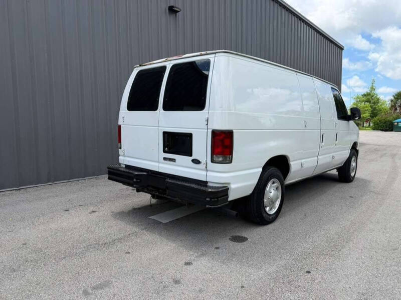 2008 Ford E-Series