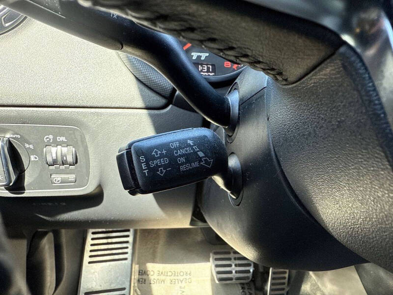 2009 Audi TT 2.0T quattro Premium Plus