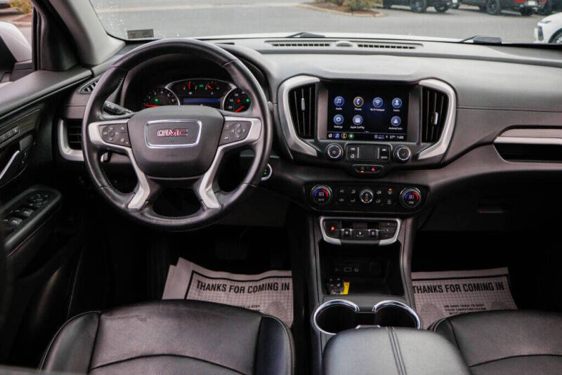 2022 GMC Terrain SLT