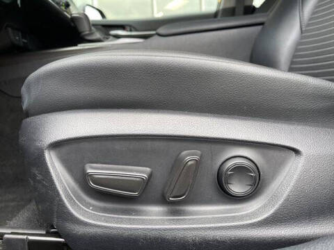 2023 Toyota Camry SE Nightshade