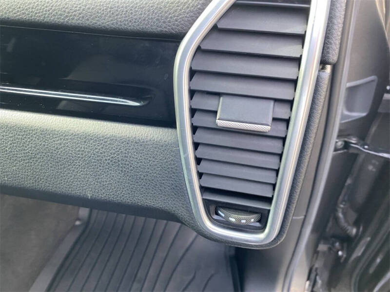 2019 Porsche Cayenne S