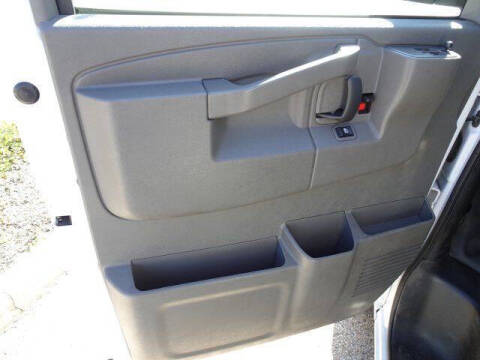 2024 Chevrolet Express 2500