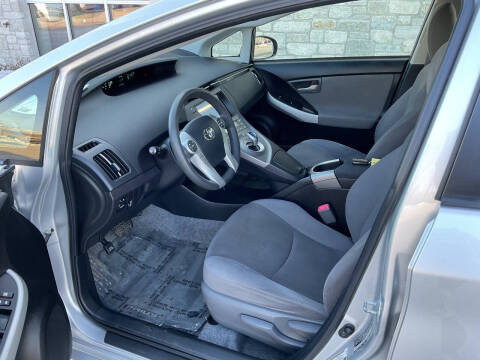 2012 Toyota Prius Two