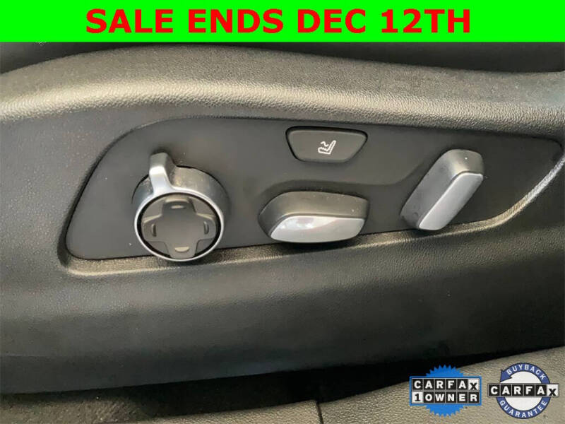 2021 Cadillac XT4 Premium Luxury