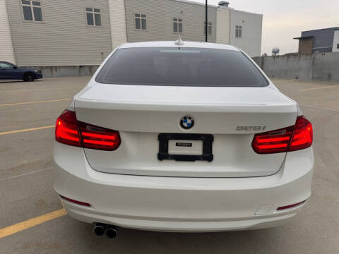 2014 BMW 3 Series 328i