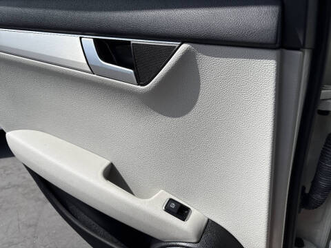 2012 Mercedes-Benz C-Class C 250 Luxury