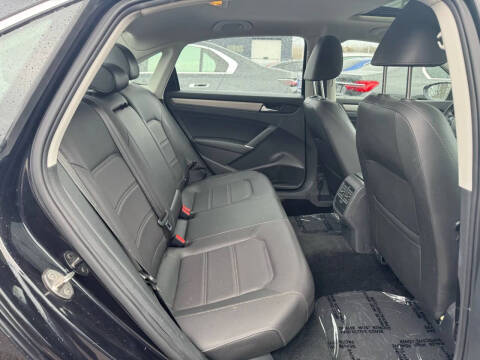 2022 Volkswagen Passat SE