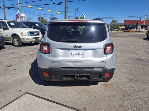 2017 Jeep Renegade Altitude
