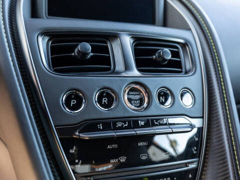 2021 Aston Martin DB11 AMR