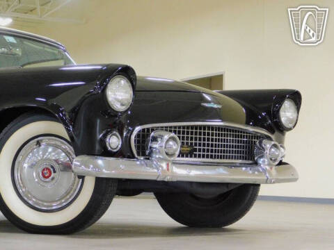 1956 Ford Thunderbird