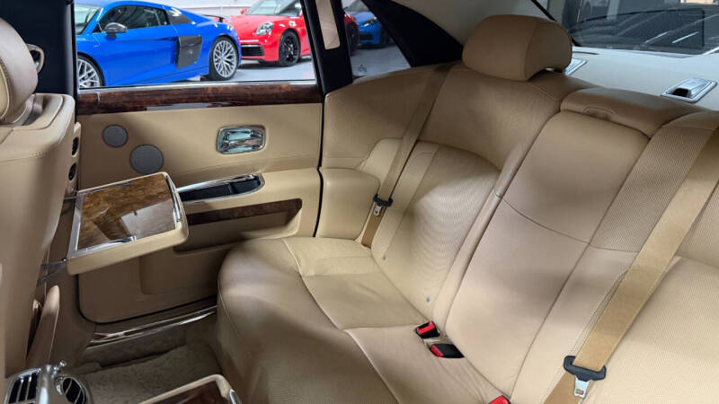 2010 Rolls-Royce Ghost