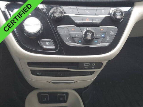 2018 Chrysler Pacifica Touring L Plus