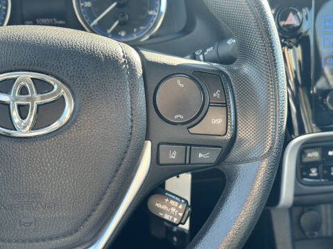2017 Toyota Corolla LE