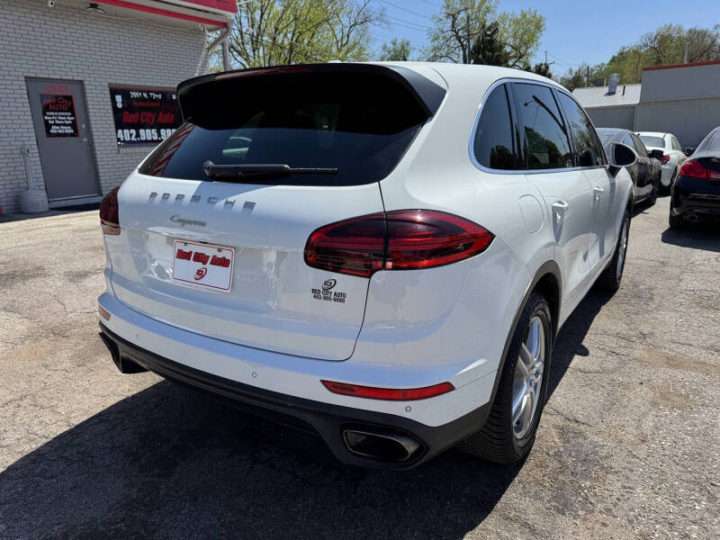 2016 Porsche Cayenne