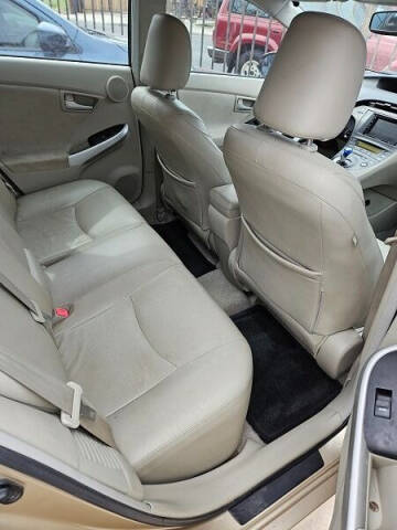 2011 Toyota Prius Two