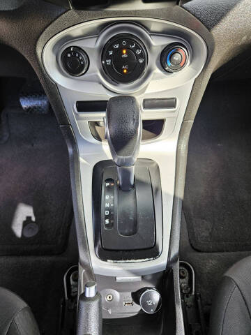 2019 Ford Fiesta SE