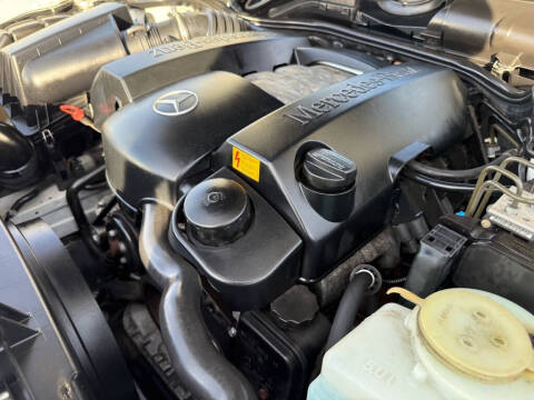 2001 Mercedes-Benz E-Class E 320