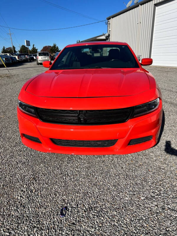 2019 Dodge Charger SXT photo 2