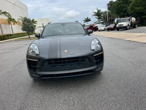 2017 Porsche Macan GTS