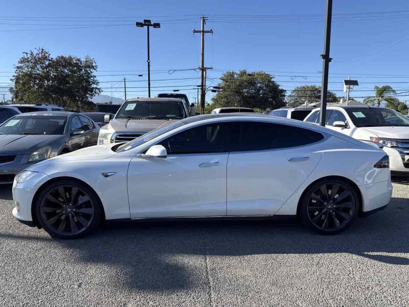 2013 Tesla Model S Performance
