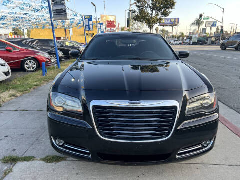 2012 Chrysler 300 S V6