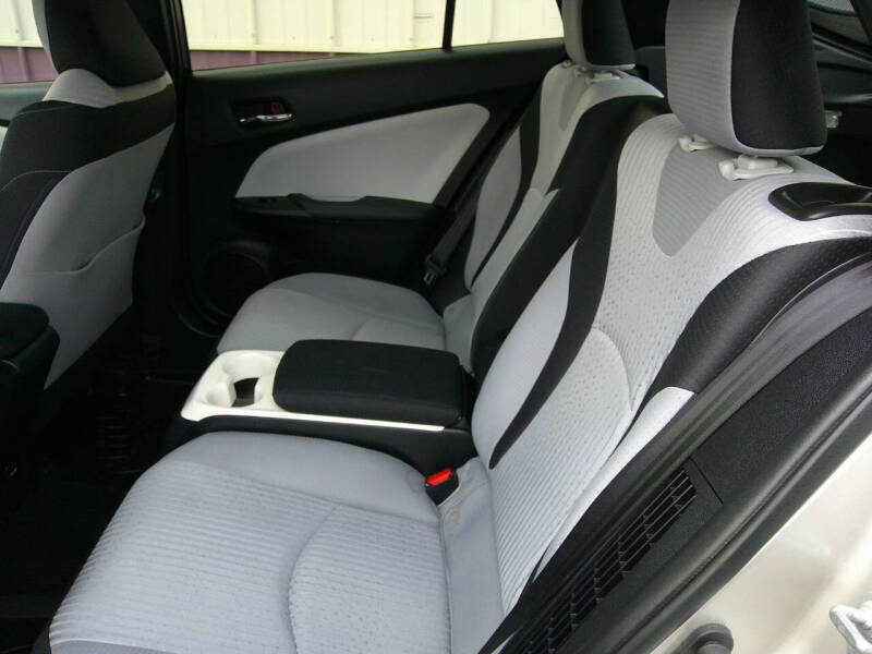 2017 Toyota Prius Prime Plus