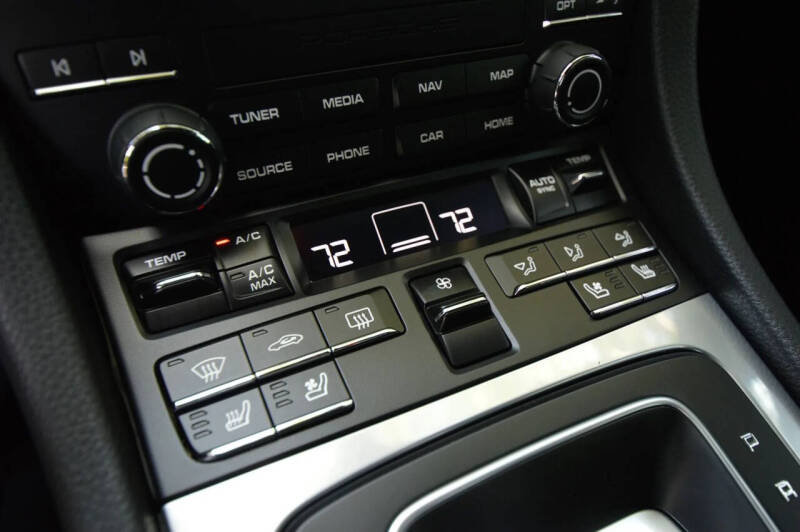 2025 Porsche 718 Cayman S