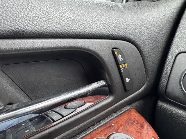 2013 Chevrolet Avalanche LT Black Diamond