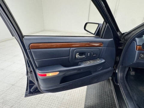 1997 Cadillac DeVille D'elegance