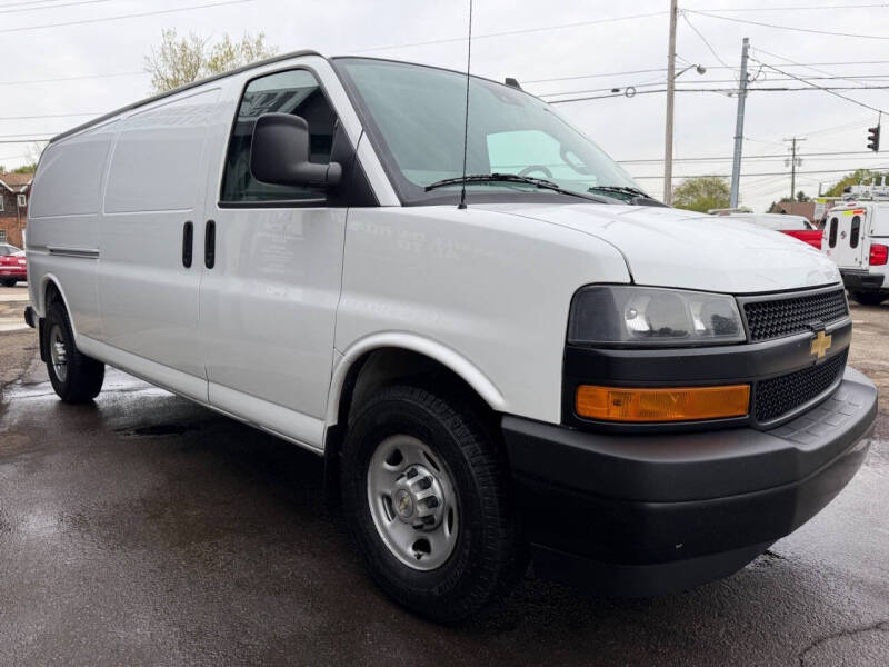 2020 Chevrolet Express 3500