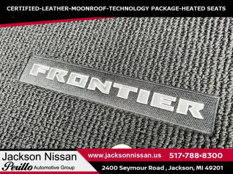 2024 Nissan Frontier SL