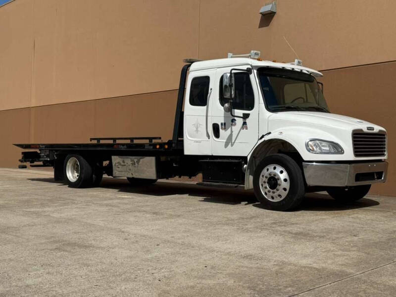 2016 Freightliner M2 106