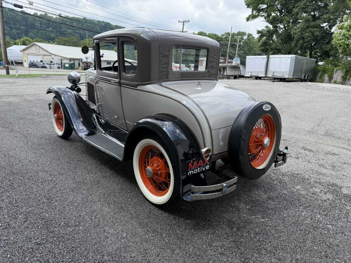1930 Ford Model A 81