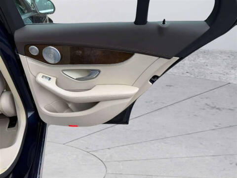 2015 Mercedes-Benz C-Class C 300 4MATIC