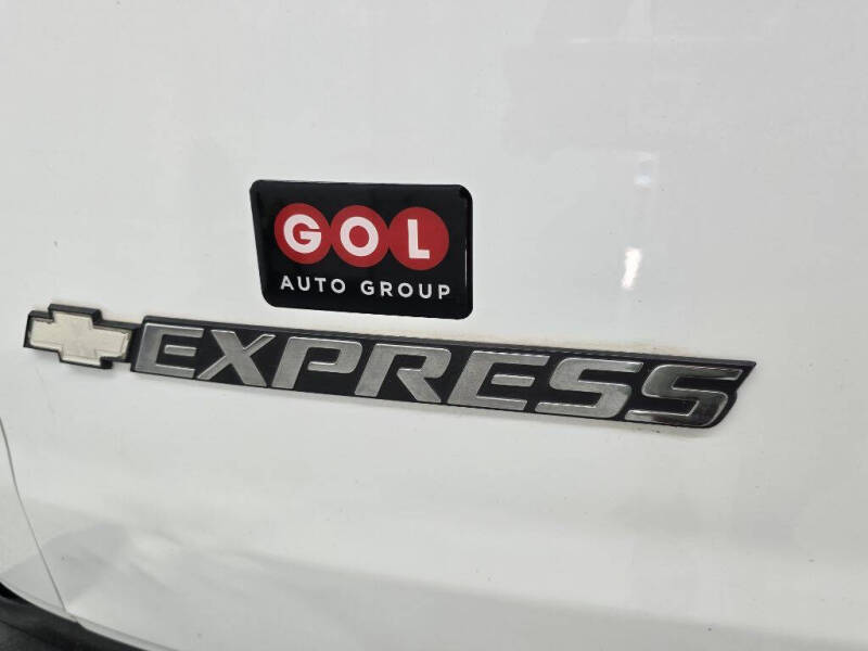 2018 Chevrolet Express 2500