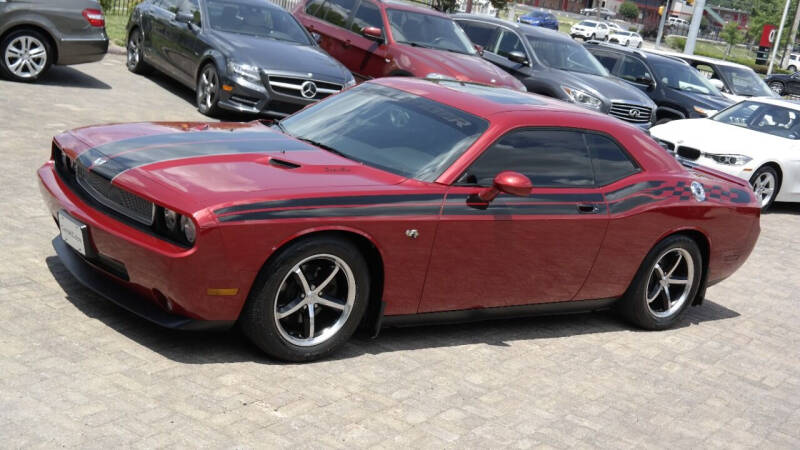 2010 Dodge Challenger for sale at Cars-KC LLC in Overland Park KS