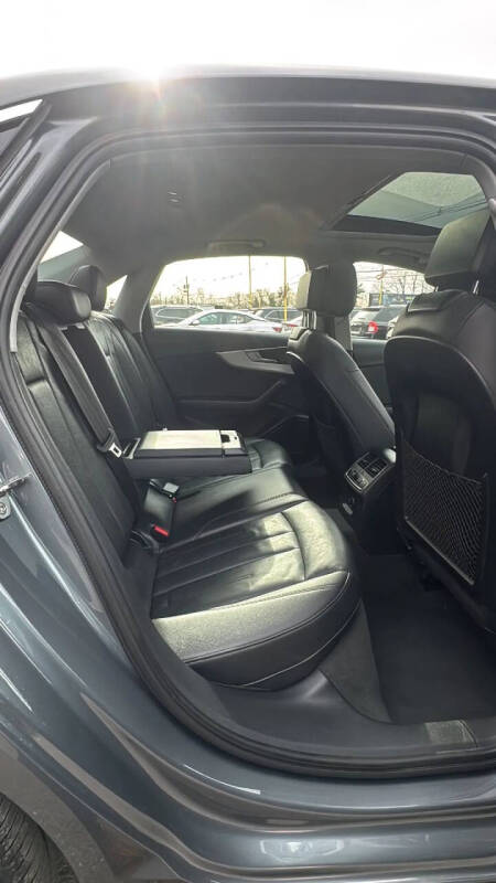 2017 Audi A4 2.0T quattro Premium Plus